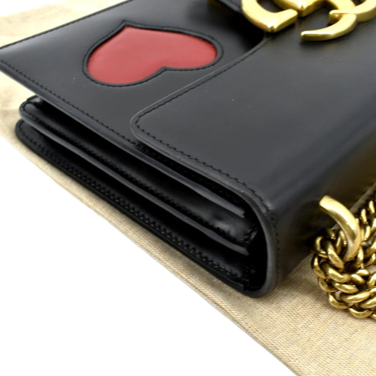 Pre-owned GUCCI Knight Malaga Kid Heart Medium Leather Crossbody Bag ebony 431777