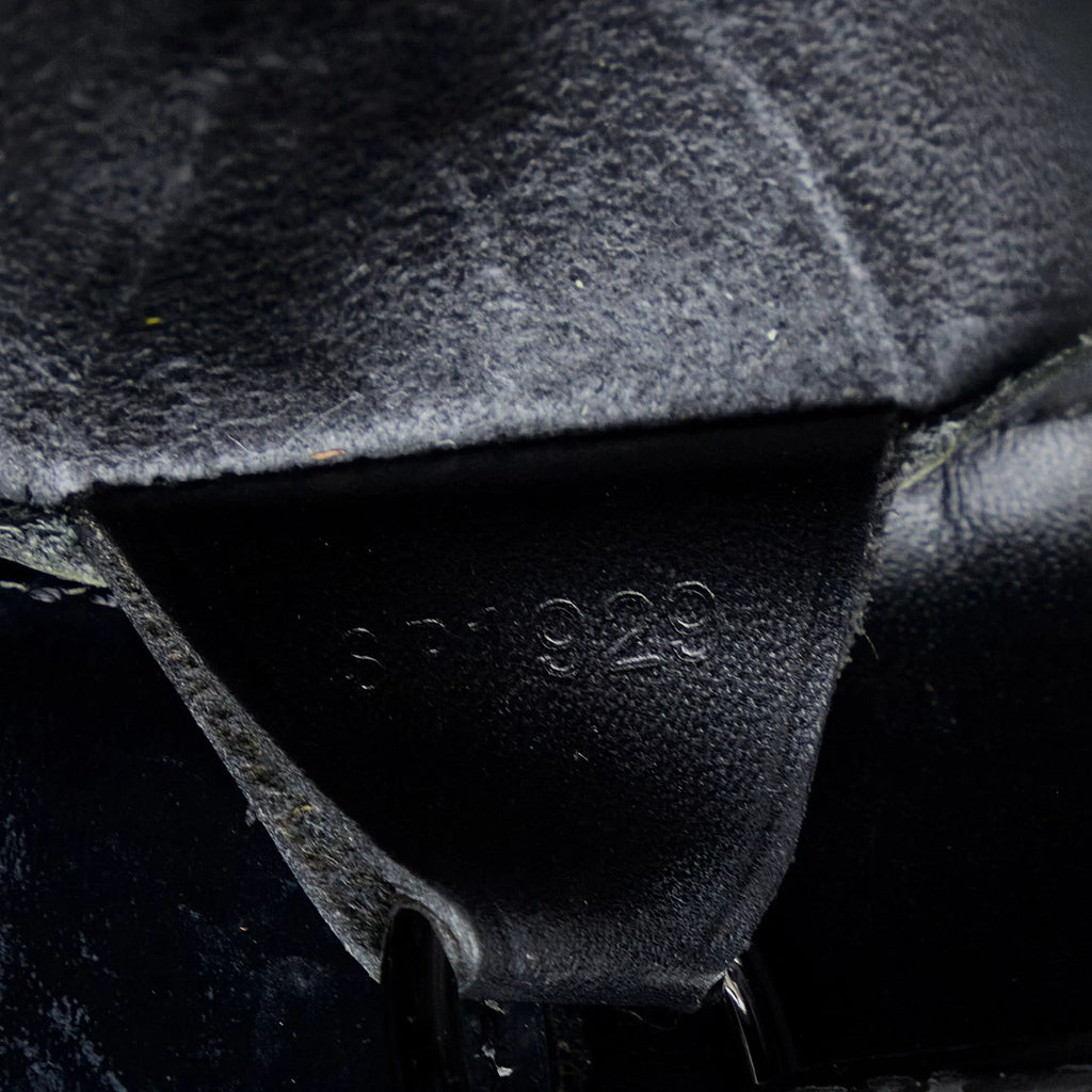 Pre-Owned Authenticated Louis Vuitton Epi Sac Verseau Leather dark Shoulder Bag Unisex (Fair)