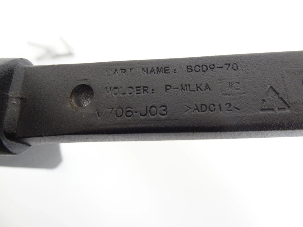 Vizio V706-J03 Stand Legs W/Screws - NEW